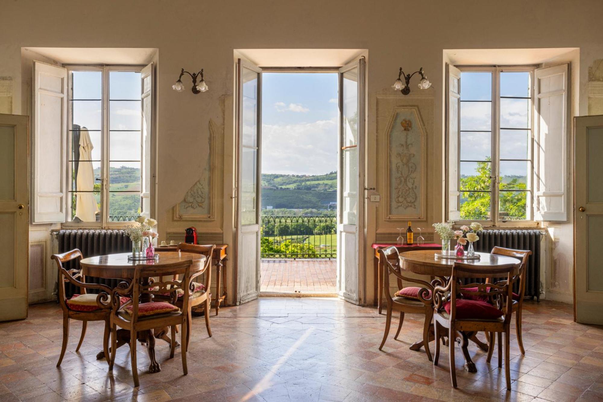 B&B In An 1800S Frescoed Villa With Panoramic Solarium And Historic Park - Villa Mastrangelo Colli del Tronto Extérieur photo
